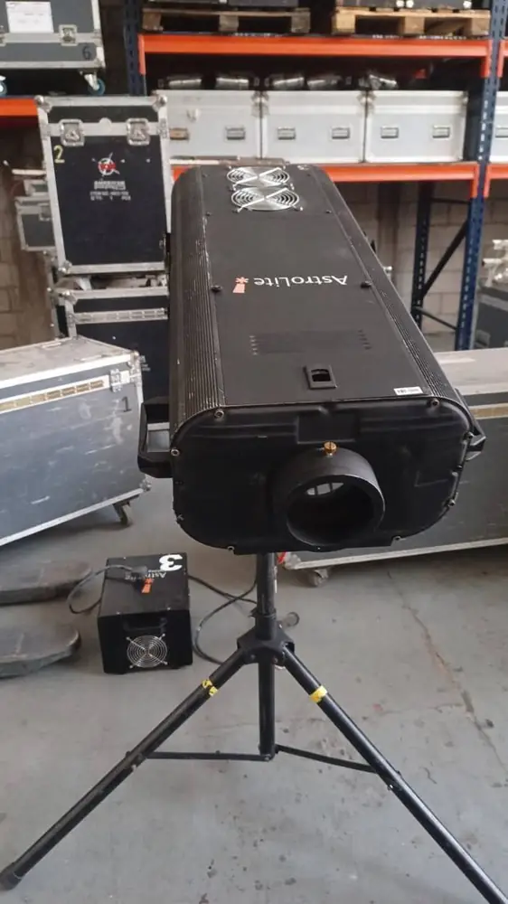 Astrolite 1200 W followspot · Photo 3