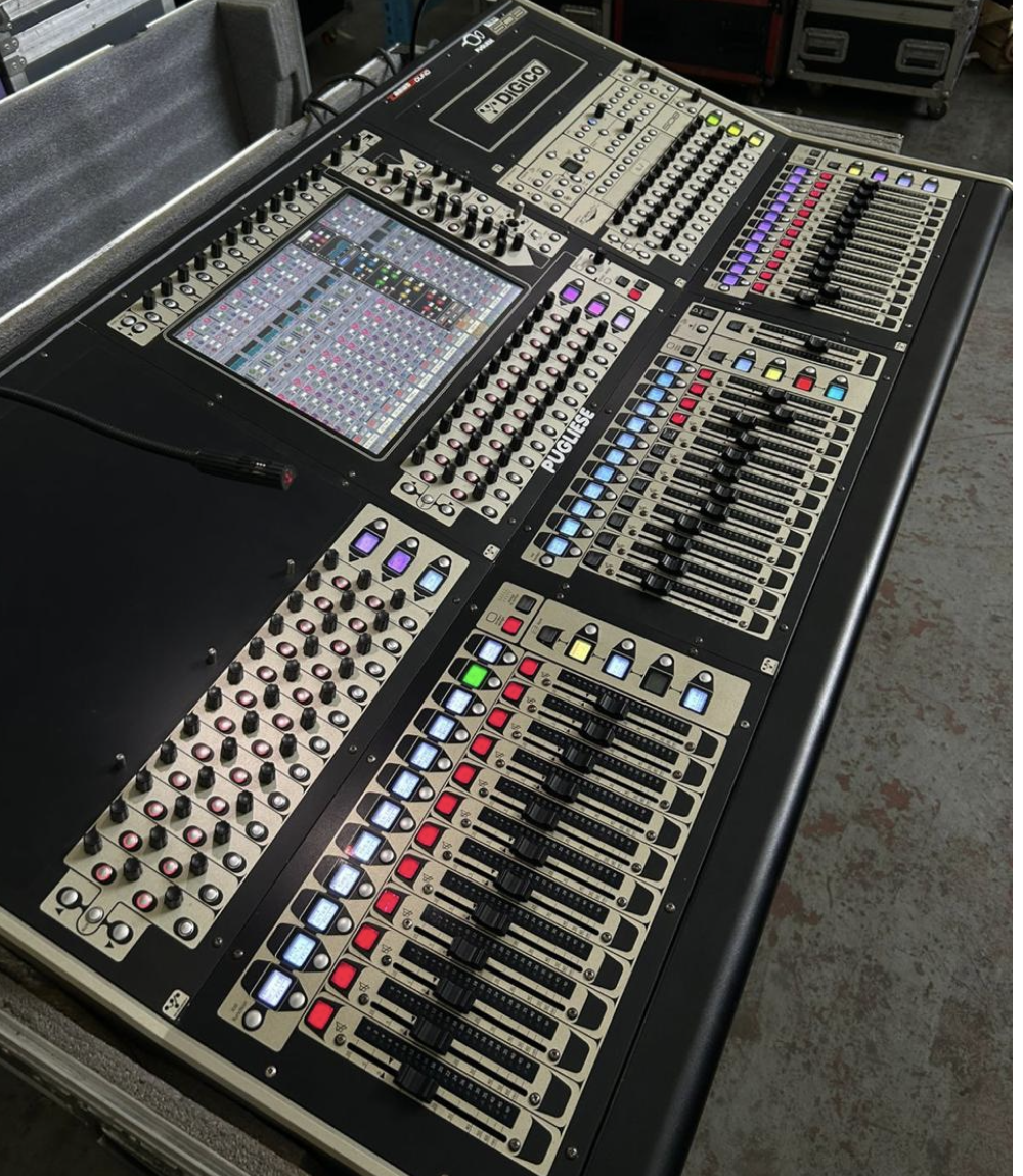 DiGiCo SD8 - Vista 2